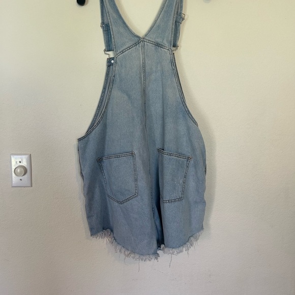 Wild Fable XL Light Blue Denim Overall Shorts Raw edge - Picture 2 of 6